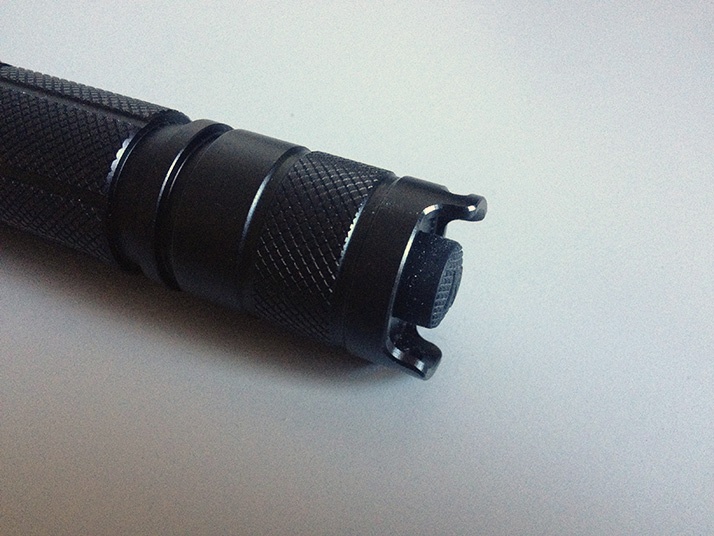 Nitecore P12