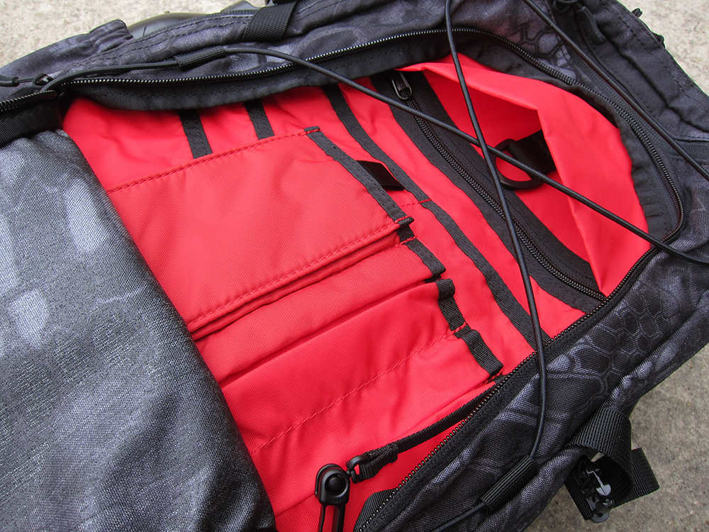 Evade backpack