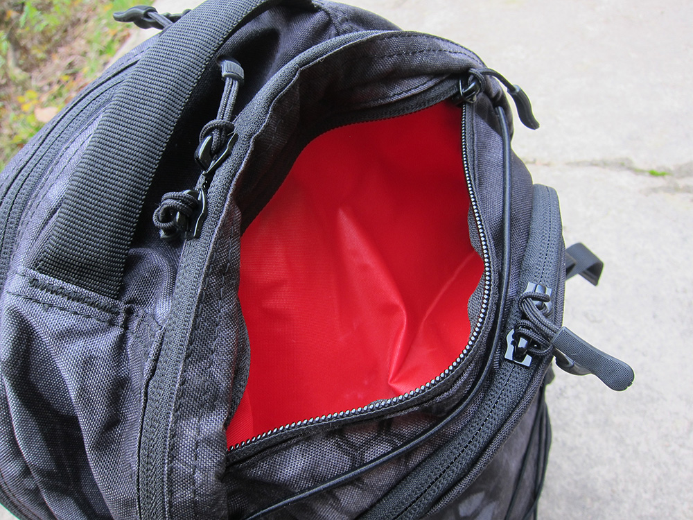 Evade backpack
